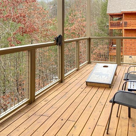 The Lazy Bear Villa Pigeon Forge Esterno foto