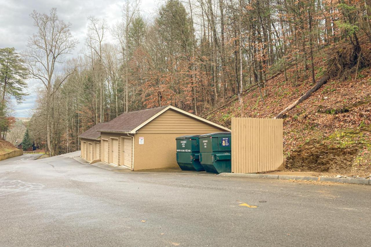 The Lazy Bear Villa Pigeon Forge Esterno foto
